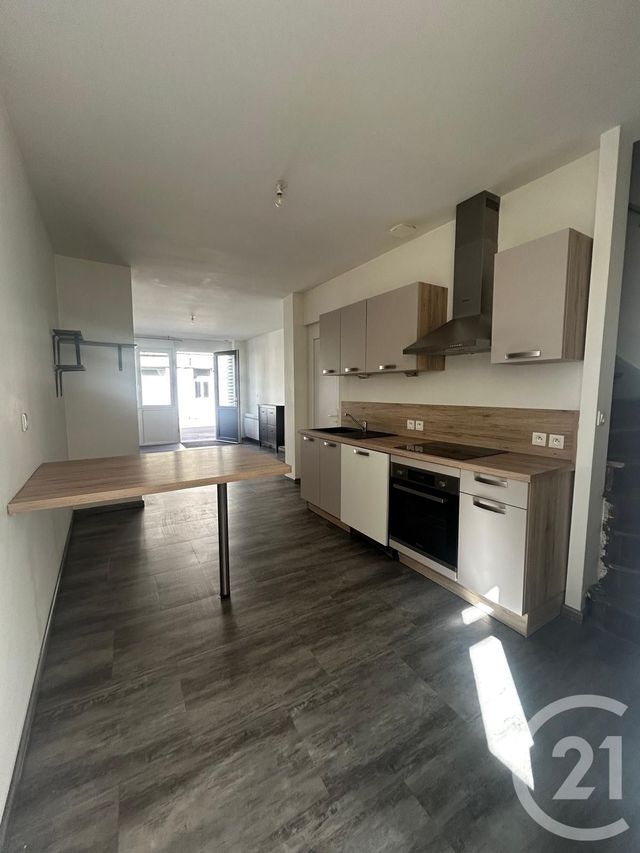 Maison &agrave; louer - 4 pi&egrave;ces - 92,95 m2 - Etain - 55 - LORRAINE