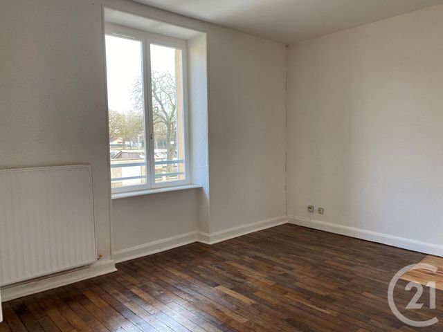 Appartement F6 &agrave; louer - 5 pi&egrave;ces - 137,18 m2 - Etain - 55 - LORRAINE