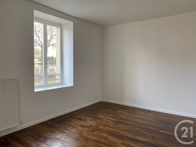 Appartement F6 &agrave; louer - 5 pi&egrave;ces - 137,18 m2 - Etain - 55 - LORRAINE
