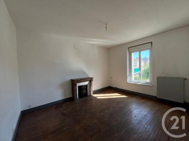 Appartement F3 &agrave; louer - 3 pi&egrave;ces - 69 m2 - Etain - 55 - LORRAINE