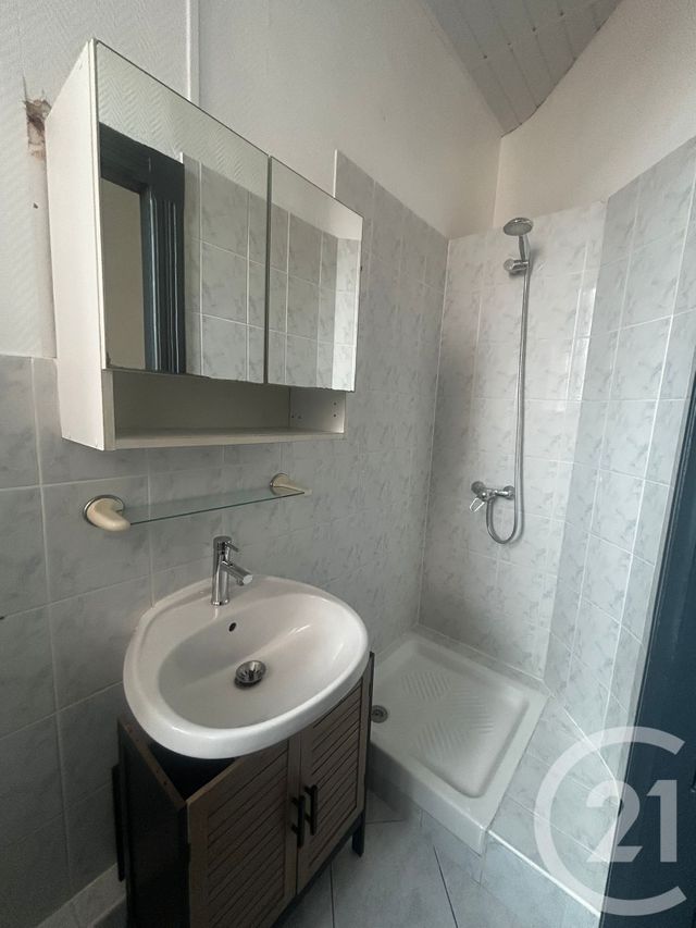 Appartement F3 &agrave; louer - 3 pi&egrave;ces - 72,18 m2 - Jarny - 54 - LORRAINE