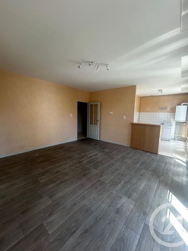 Appartement F3 &agrave; louer - 3 pi&egrave;ces - 70,42 m2 - Etain - 55 - LORRAINE