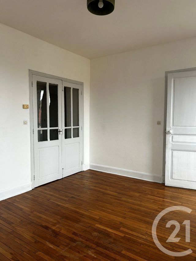 Appartement F2 &agrave; louer - 2 pi&egrave;ces - 46,93 m2 - Etain - 55 - LORRAINE