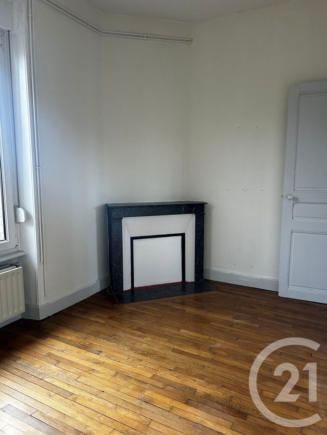 Appartement F2 &agrave; louer - 2 pi&egrave;ces - 46,93 m2 - Etain - 55 - LORRAINE