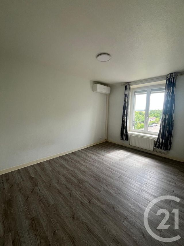 Appartement F3 &agrave; louer - 3 pi&egrave;ces - 78,83 m2 - Etain - 55 - LORRAINE