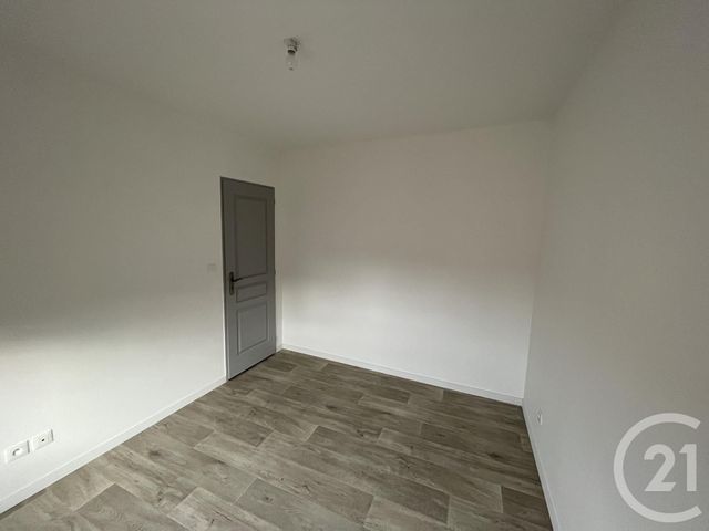 Appartement F2 &agrave; louer - 2 pi&egrave;ces - 30 m2 - Etain - 55 - LORRAINE