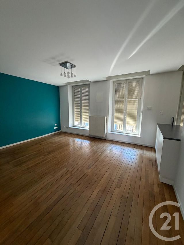 Appartement F4 &agrave; louer - 4 pi&egrave;ces - 72 m2 - Etain - 55 - LORRAINE