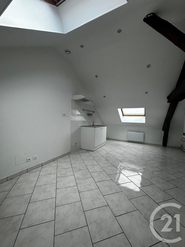 Appartement Studio &agrave; louer - 1 pi&egrave;ce - 18 m2 - Etain - 55 - LORRAINE
