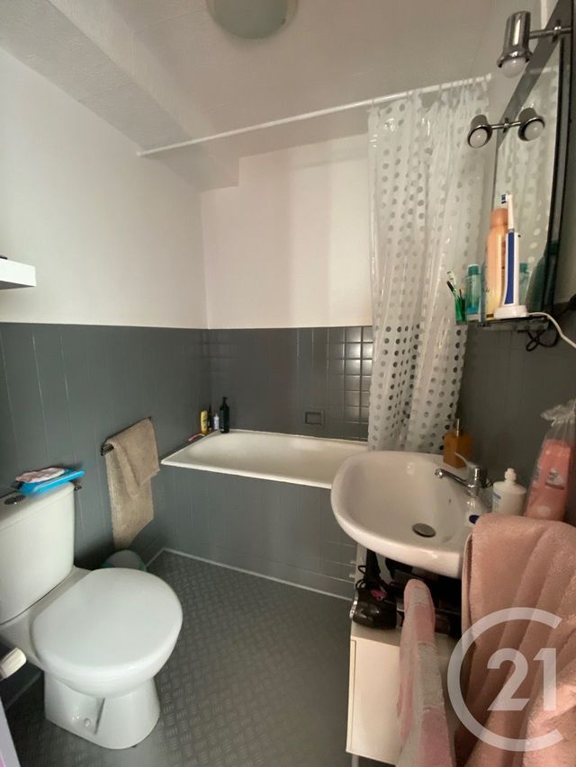 Appartement &agrave; vendre - 3 pi&egrave;ces - 67,22 m2 - Annonay - 07 - RHONE-ALPES