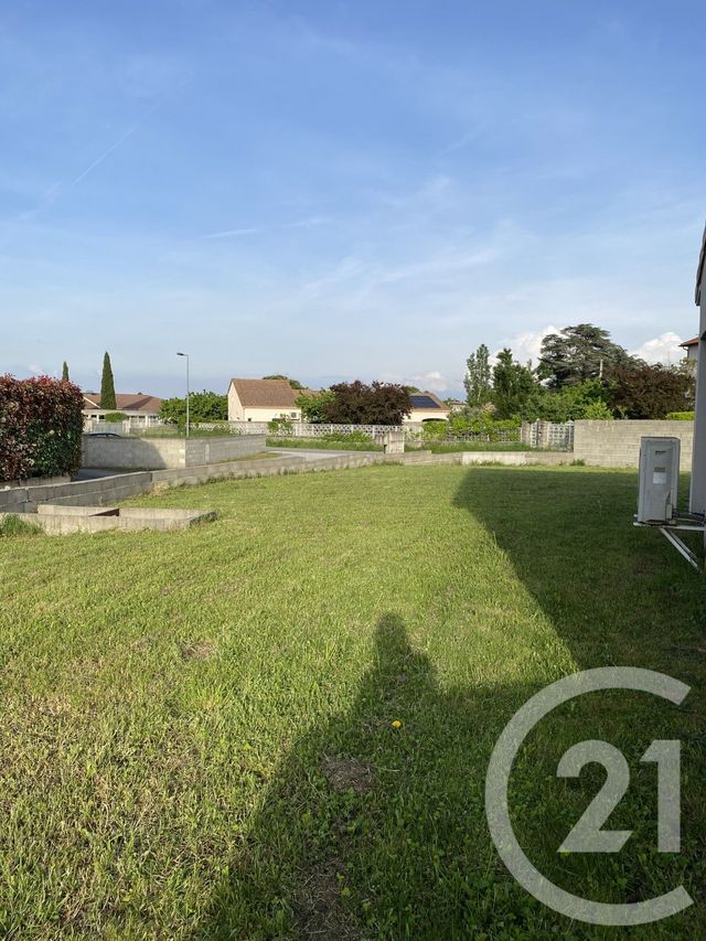 Maison &agrave; louer - 4 pi&egrave;ces - 112,20 m2 - Roiffieux - 07 - RHONE-ALPES