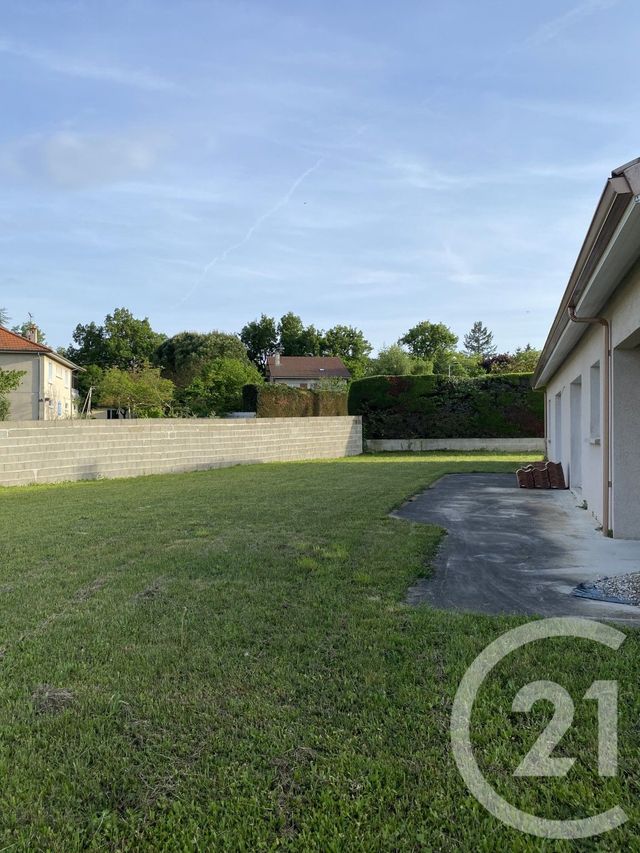 Maison &agrave; louer - 4 pi&egrave;ces - 112,20 m2 - Roiffieux - 07 - RHONE-ALPES