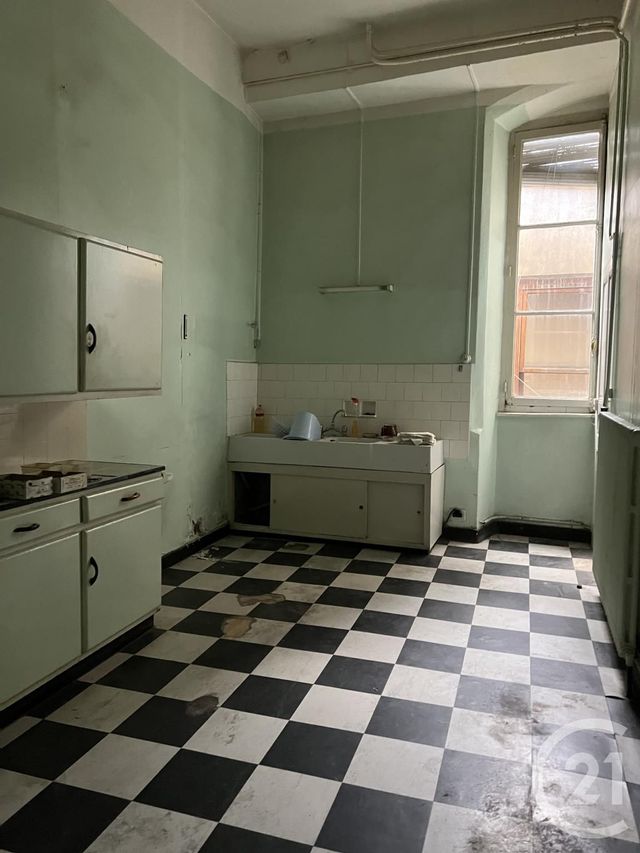 Appartement &agrave; louer - 3 pi&egrave;ces - 192 m2 - Annonay - 07 - RHONE-ALPES