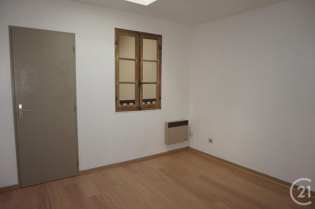 Appartement T4 &agrave; louer - 4 pi&egrave;ces - 120 m2 - Bourg Argental - 42 - RHONE-ALPES