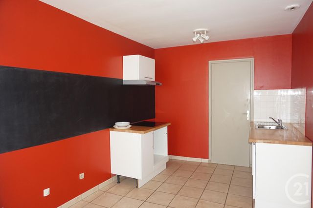 Appartement T4 &agrave; louer - 4 pi&egrave;ces - 120 m2 - Bourg Argental - 42 - RHONE-ALPES