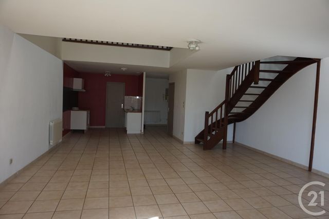 Appartement T4 &agrave; louer - 4 pi&egrave;ces - 120 m2 - Bourg Argental - 42 - RHONE-ALPES
