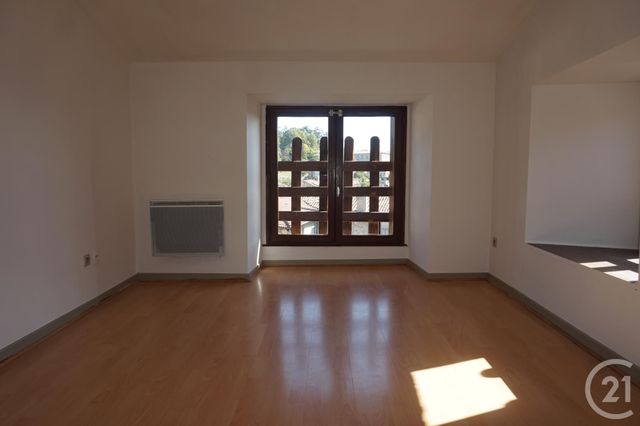 Appartement T4 &agrave; louer - 4 pi&egrave;ces - 120 m2 - Bourg Argental - 42 - RHONE-ALPES