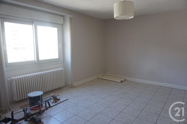 Appartement T2 à louer - 2 pièces - 70 m2 - Annonay - 07 - RHONE-ALPES