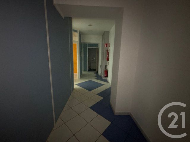 Appartement Local à vendre - 4 pièces - 80 m2 - Annonay - 07 - RHONE-ALPES