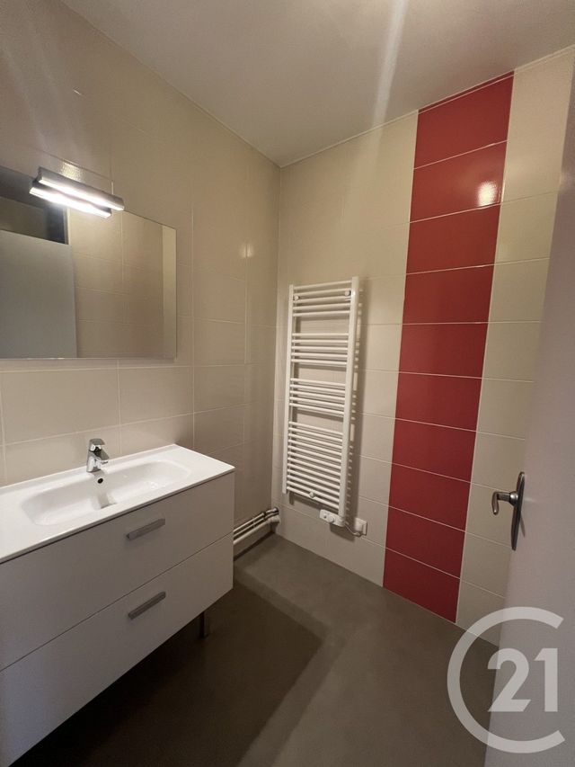 Appartement T2 à louer - 2 pièces - 52,33 m2 - Annonay - 07 - RHONE-ALPES