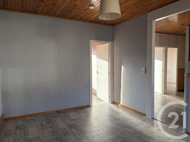 Appartement T4 &agrave; louer - 4 pi&egrave;ces - 75 m2 - Bourg Argental - 42 - RHONE-ALPES