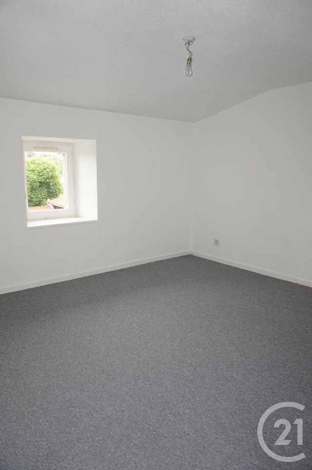 Maison &agrave; louer - 4 pi&egrave;ces - 91,29 m2 - Ardoix - 07 - RHONE-ALPES