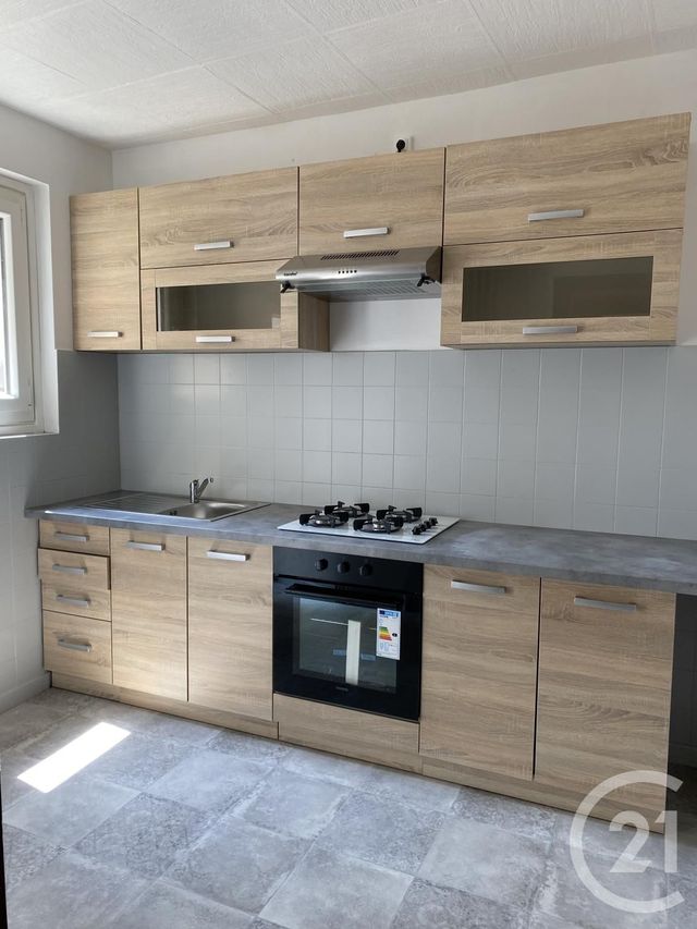Appartement T3 &agrave; louer - 3 pi&egrave;ces - 71 m2 - Annonay - 07 - RHONE-ALPES