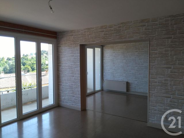 Appartement T3 &agrave; louer - 3 pi&egrave;ces - 79,44 m2 - Annonay - 07 - RHONE-ALPES