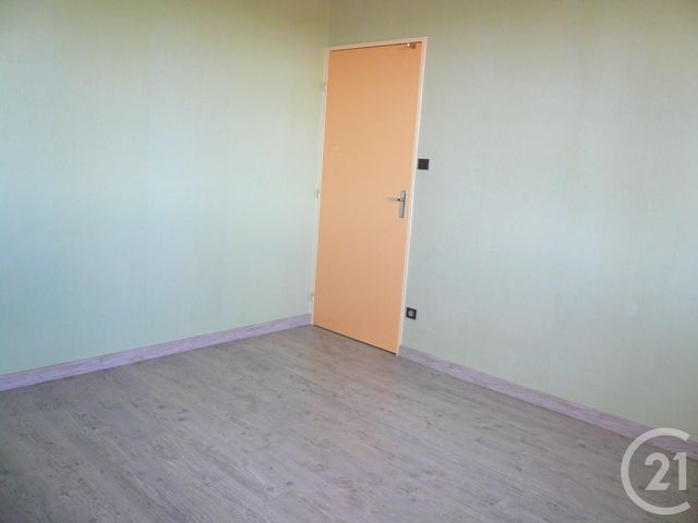 Appartement T4 &agrave; louer - 4 pi&egrave;ces - 90 m2 - Annonay - 07 - RHONE-ALPES