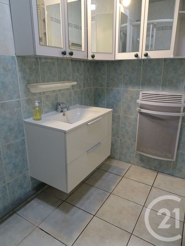 Appartement T4 &agrave; louer - 4 pi&egrave;ces - 86,67 m2 - Annonay - 07 - RHONE-ALPES