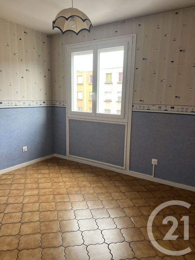 Appartement T4 &agrave; louer - 4 pi&egrave;ces - 86,67 m2 - Annonay - 07 - RHONE-ALPES
