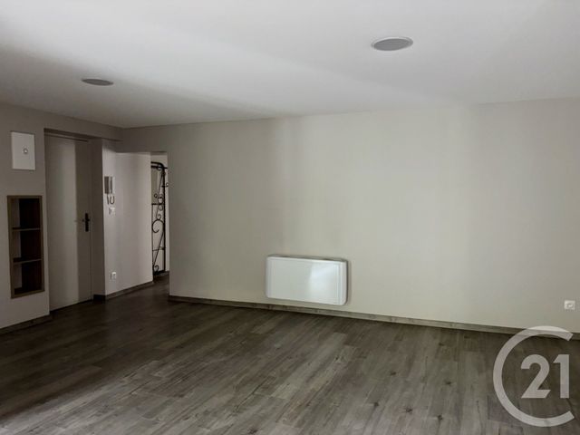 Appartement T2 &agrave; louer - 3 pi&egrave;ces - 54,50 m2 - Satillieu - 07 - RHONE-ALPES