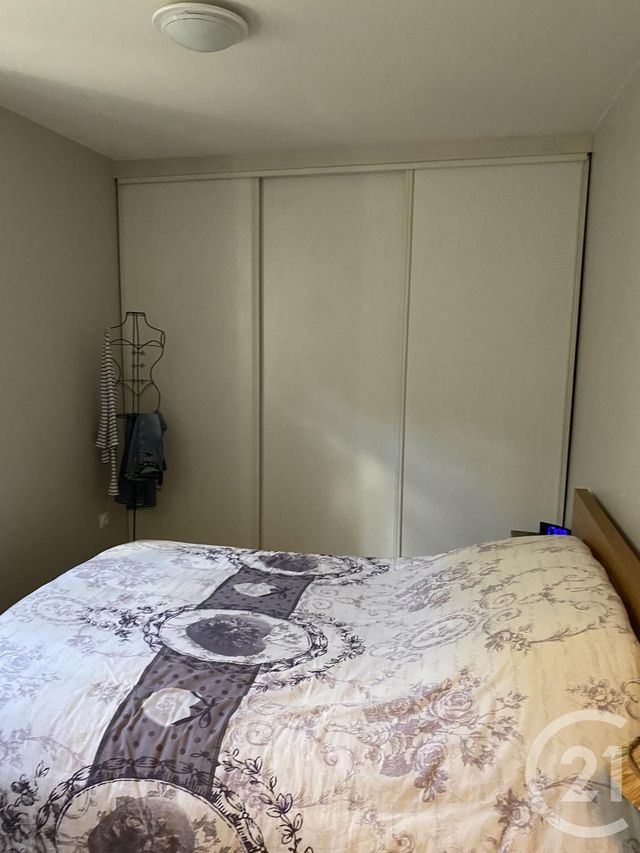 Appartement T2 &agrave; louer - 3 pi&egrave;ces - 54,50 m2 - Satillieu - 07 - RHONE-ALPES