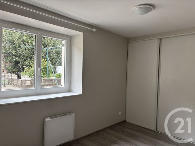 Appartement T2 &agrave; louer - 3 pi&egrave;ces - 54,50 m2 - Satillieu - 07 - RHONE-ALPES