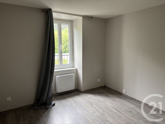 Appartement T2 &agrave; louer - 3 pi&egrave;ces - 54,50 m2 - Satillieu - 07 - RHONE-ALPES