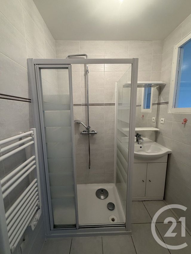 Maison &agrave; louer - 4 pi&egrave;ces - 78 m2 - Annonay - 07 - RHONE-ALPES