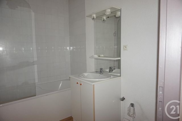 Appartement T2 &agrave; louer - 2 pi&egrave;ces - 57 m2 - Annonay - 07 - RHONE-ALPES