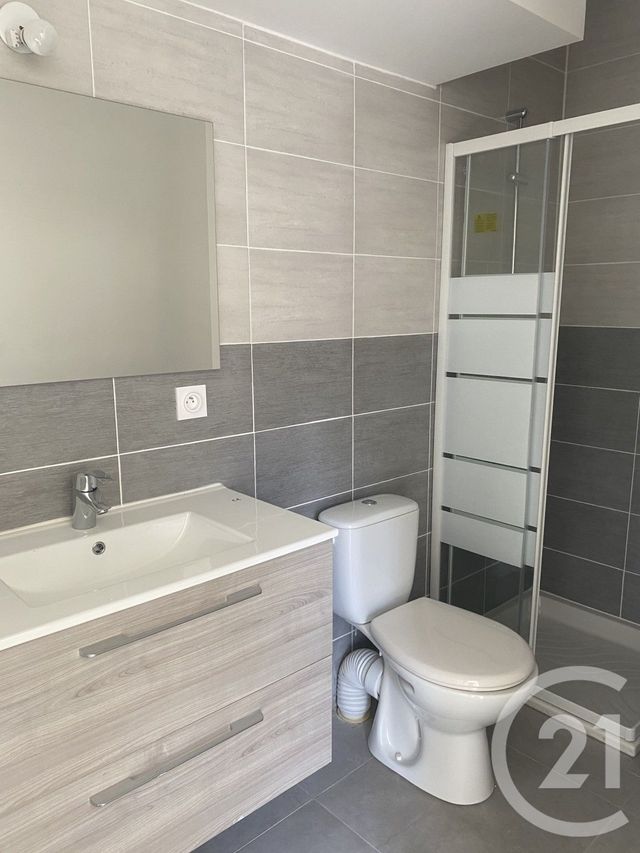 Appartement T2 &agrave; louer - 2 pi&egrave;ces - 26,30 m2 - Annonay - 07 - RHONE-ALPES
