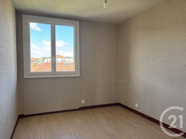 Appartement T3 &agrave; louer - 3 pi&egrave;ces - 71 m2 - Annonay - 07 - RHONE-ALPES
