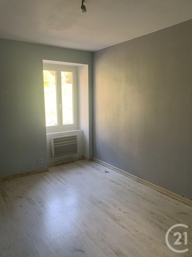 Appartement T3 &agrave; louer - 3 pi&egrave;ces - 56,59 m2 - Annonay - 07 - RHONE-ALPES