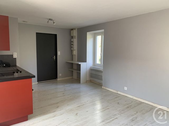 Appartement T3 &agrave; louer - 3 pi&egrave;ces - 56,59 m2 - Annonay - 07 - RHONE-ALPES