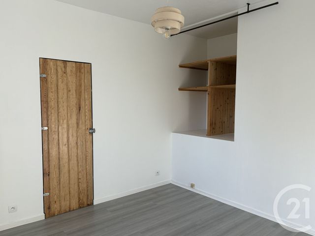 Maison &agrave; louer - 3 pi&egrave;ces - 50,16 m2 - Davezieux - 07 - RHONE-ALPES