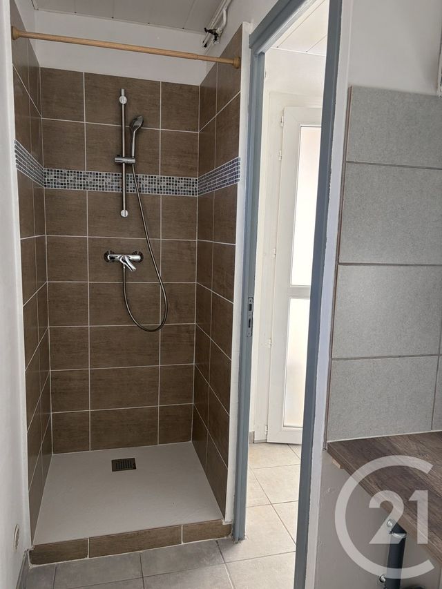 Maison &agrave; louer - 3 pi&egrave;ces - 50,16 m2 - Davezieux - 07 - RHONE-ALPES