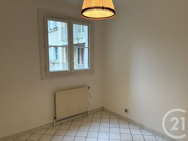 Appartement T4 &agrave; louer - 4 pi&egrave;ces - 85,06 m2 - Annonay - 07 - RHONE-ALPES