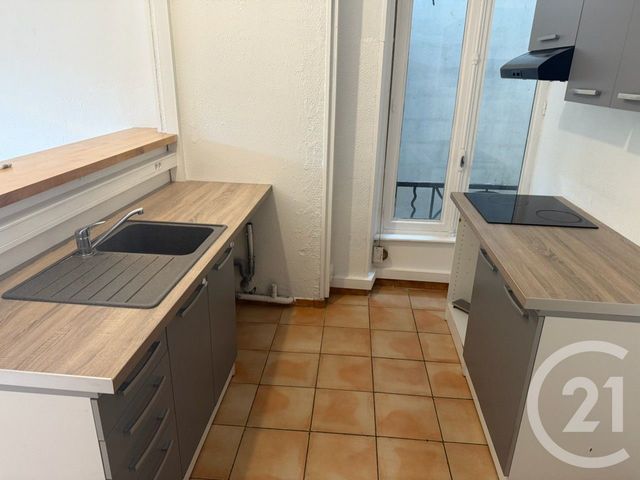 Appartement T3 &agrave; louer - 3 pi&egrave;ces - 66 m2 - Satillieu - 07 - RHONE-ALPES