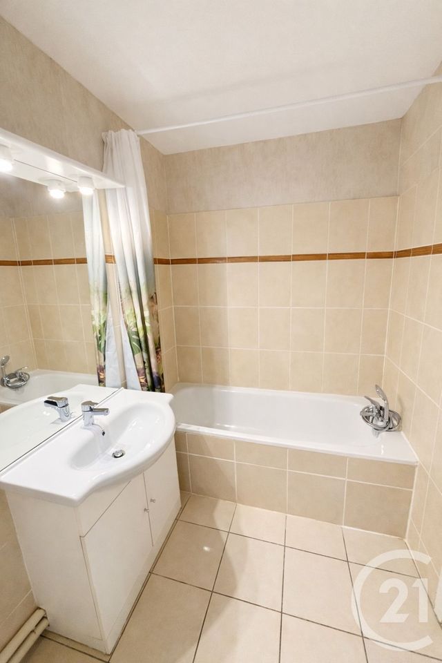 Appartement Studio &agrave; louer - 1 pi&egrave;ce - 30,82 m2 - Annonay - 07 - RHONE-ALPES