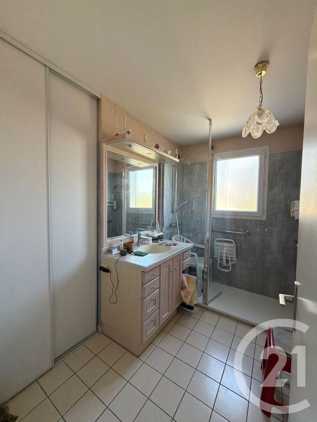 Appartement T3 &agrave; vendre - 4 pi&egrave;ces - 84,60 m2 - Davezieux - 07 - RHONE-ALPES