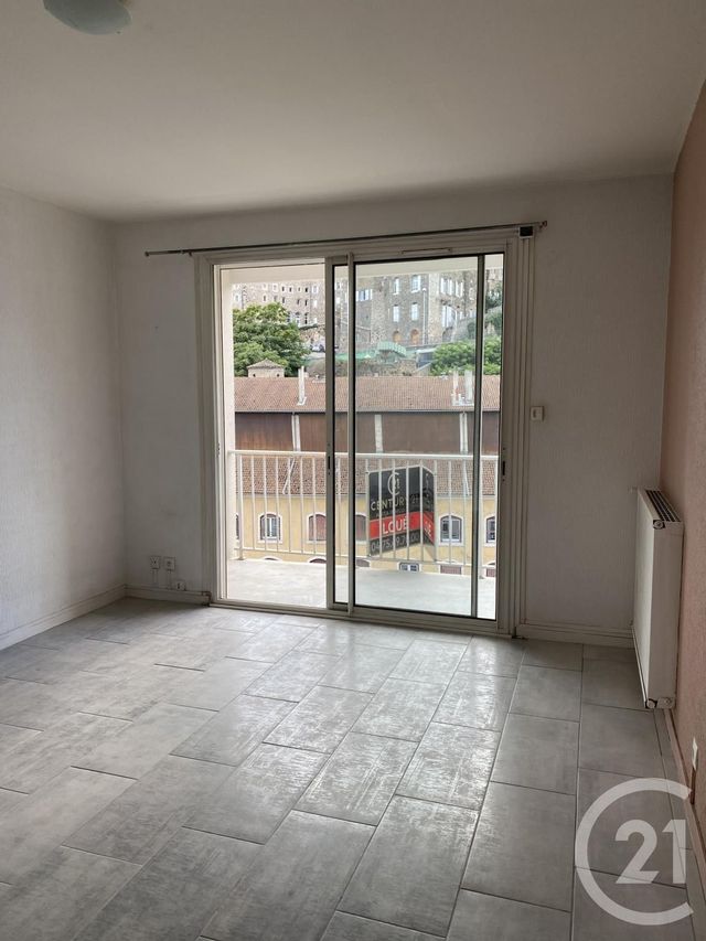 Appartement T2 &agrave; louer - 2 pi&egrave;ces - 54,20 m2 - Annonay - 07 - RHONE-ALPES