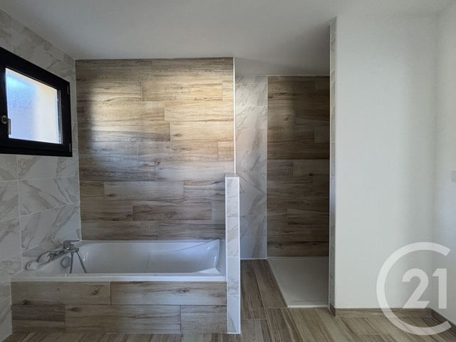 Maison &agrave; louer - 4 pi&egrave;ces - 108,97 m2 - Savas - 07 - RHONE-ALPES