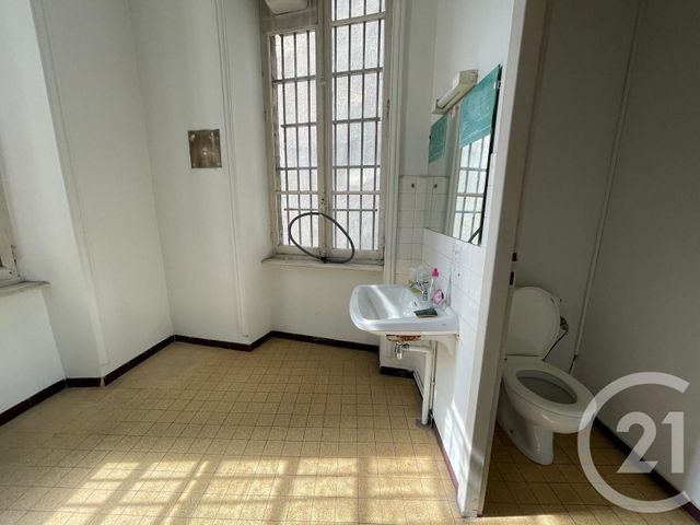 Appartement Local &agrave; vendre - 7 pi&egrave;ces - 270 m2 - Annonay - 07 - RHONE-ALPES