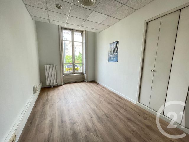 Appartement Local &agrave; vendre - 7 pi&egrave;ces - 270 m2 - Annonay - 07 - RHONE-ALPES